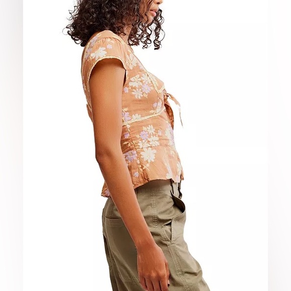 NWT Free People Call me Baby Blouse in Daisy size L - Picture 4 of 8